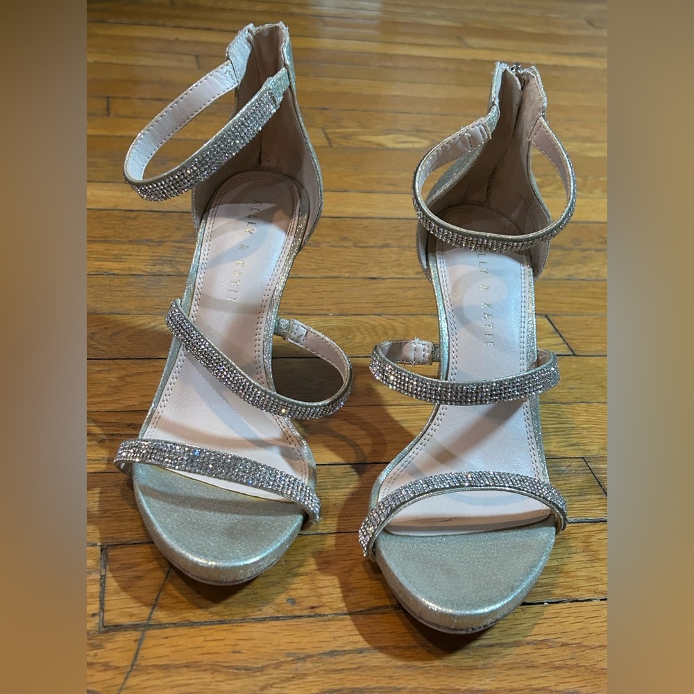 Kelly & Katie Rhinestone Stiletto Heel Sandal Size 8.5